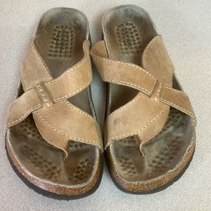 Comfortable Tan Sandals